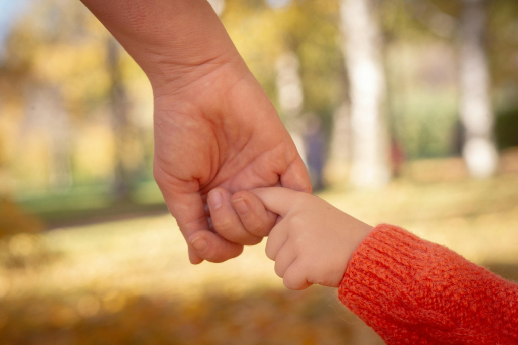 How Do Parents Know If a Child Is Learning to Talk Properly?